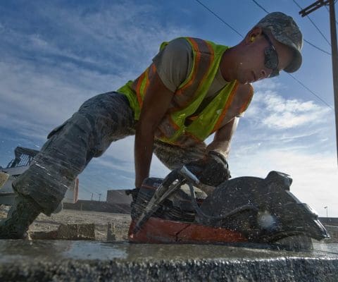 Why Contractors Need Contract Work Insurance